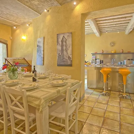 Sonia By Posarellivillas San Donato in Poggio