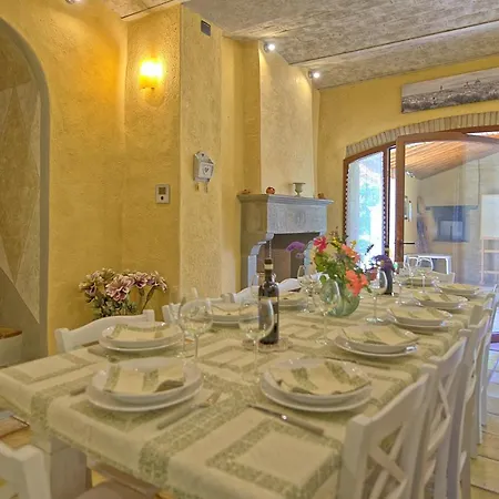 Villa Sonia By Posarellivillas